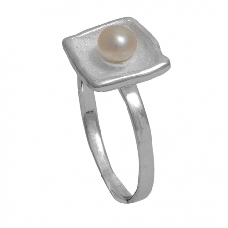 Handmade sterling silver ring Eight-RG-00390 with rhodium plating and semi-precious stones (pearls)